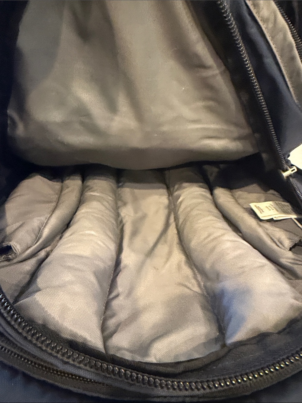 The North Face Blue and Black Men’s Daypack with Front Buckle - Picture 3 of 5